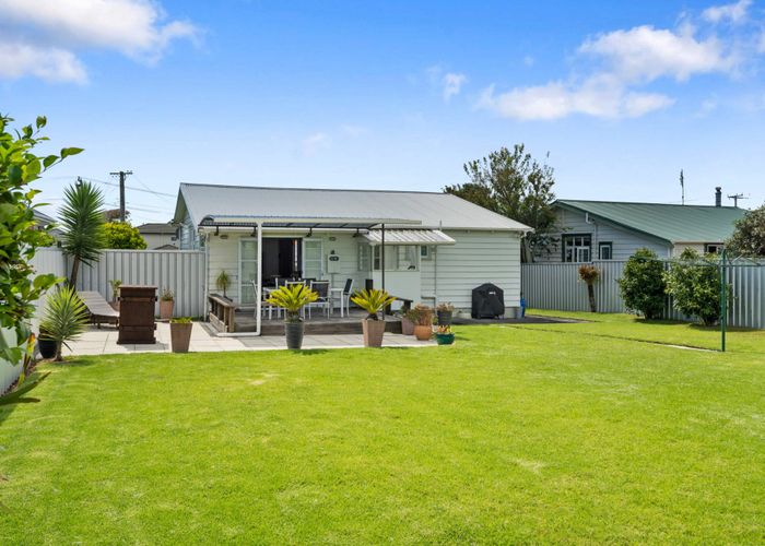  at 174 Puhinui Road, Papatoetoe, Manukau City, Auckland