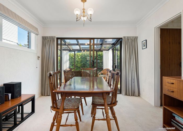  at 2/23 Reading Street, Karori, Wellington