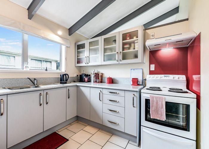  at 4 Lancaster Street, Dinsdale, Hamilton