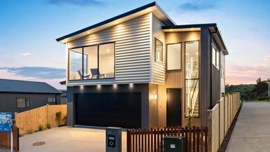  at 47 Kumukumu Road, Long Bay, Auckland