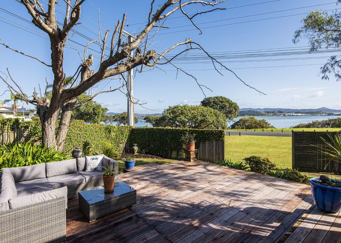 For sale 300 Beach Road, Onerahi, Whangarei, Northland homes.co.nz