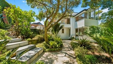  at 2/8 Maunganui Road, Birkenhead, Auckland