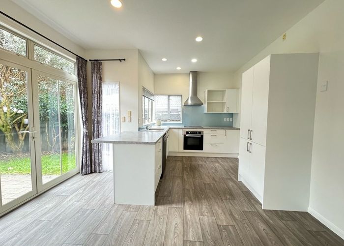  at 662B Manukau Road, Royal Oak, Auckland