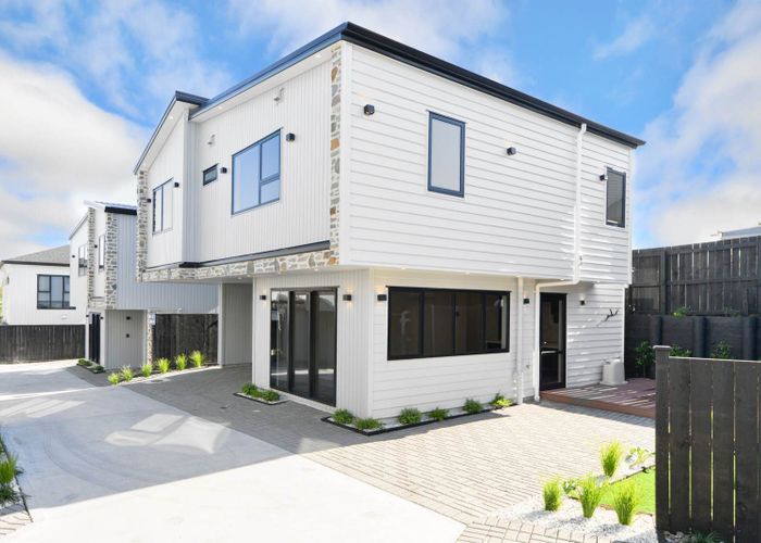  at 9D Addison Street, Blockhouse Bay, Auckland City, Auckland