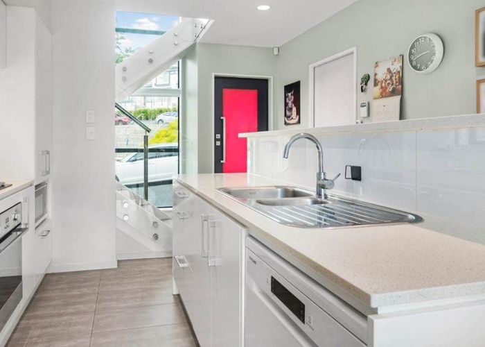  at 40 Makamaka Lane, Albany Heights, Auckland