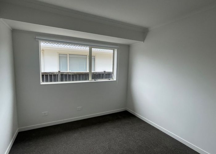  at 40 Edendale Road, Somerville, Manukau City, Auckland