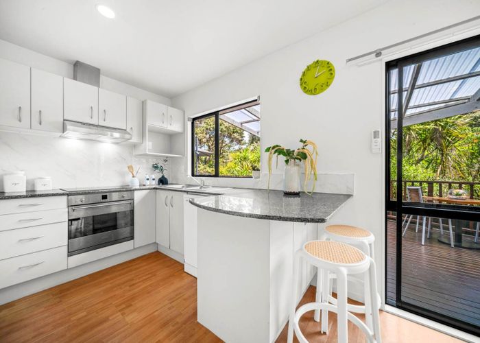  at 2/4 Harkin Close, Albany, North Shore City, Auckland
