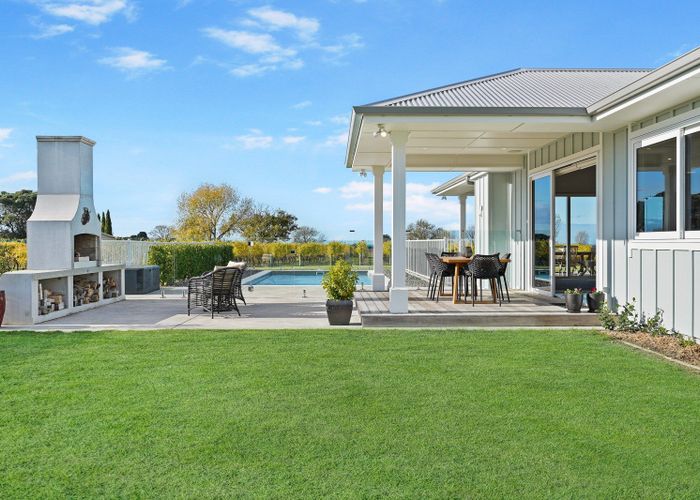  at 34 Side Road, Hastings