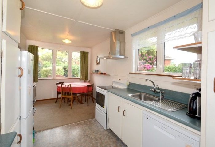  at 35  Columba Avenue, Calton Hill, Dunedin, Otago