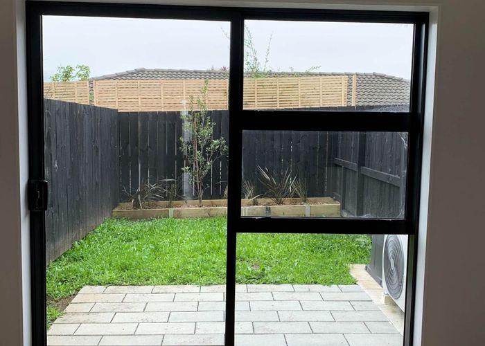  at 65 Selo Street, Glen Eden, Waitakere City, Auckland