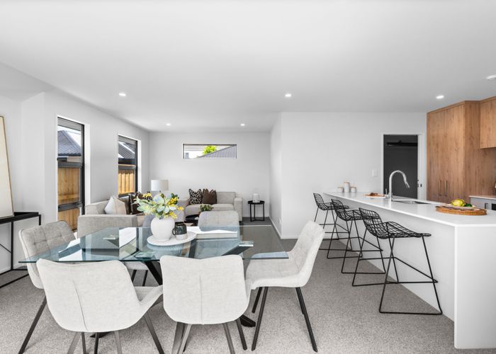  at 2/92 Claridges Road, Casebrook, Christchurch City, Canterbury