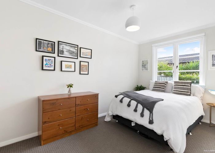  at 2/18 Marei Road, Ellerslie, Auckland