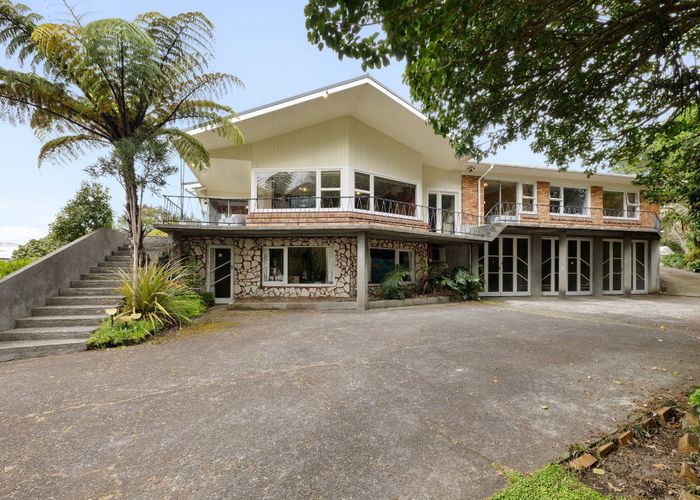  at 329 Devon Street West, Lynmouth, New Plymouth, Taranaki