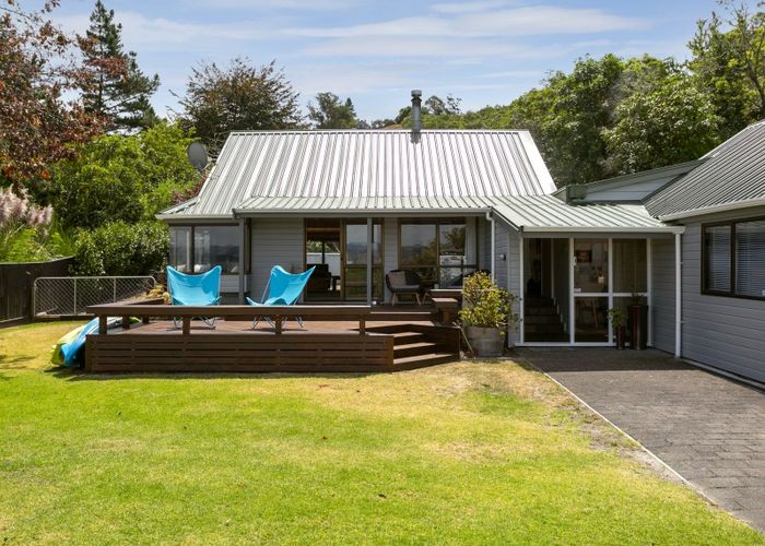  at 118 Wakeman Road, Acacia Bay, Taupo