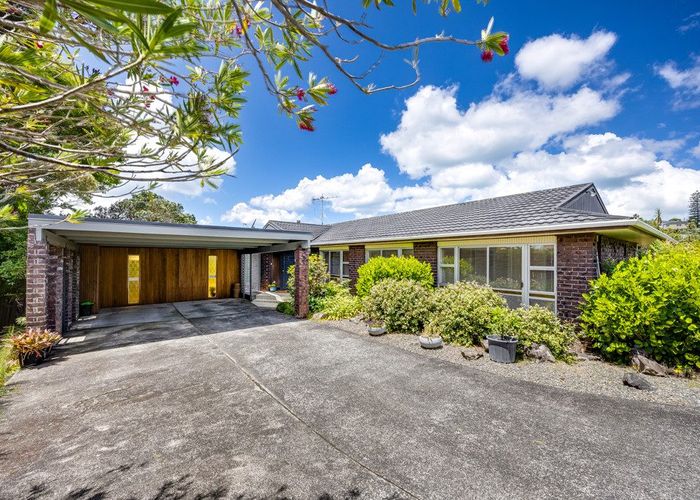  at 27 Redwing Street, Browns Bay, North Shore City, Auckland