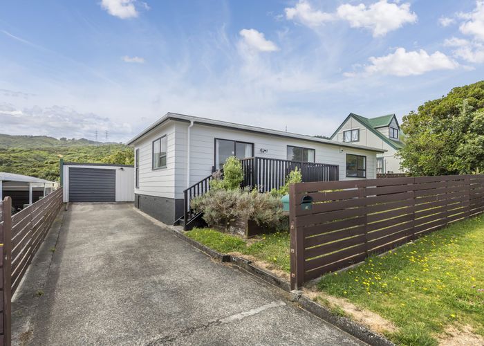  at 41 Nassau Avenue, Grenada North, Wellington, Wellington