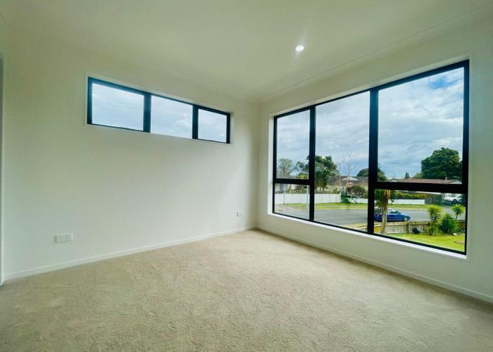  at 8A Neems Place, Manurewa, Manukau City, Auckland