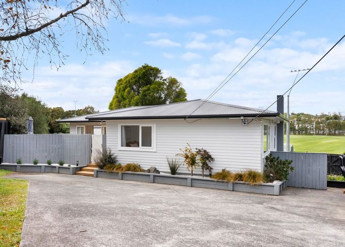  at 1/16 Lyttelton Avenue, Forrest Hill, North Shore City, Auckland