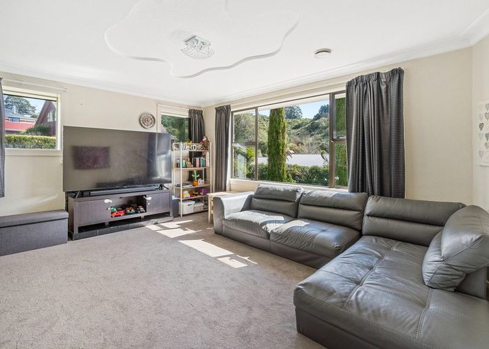  at 17 Colquhoun Street, Glenross, Dunedin, Otago