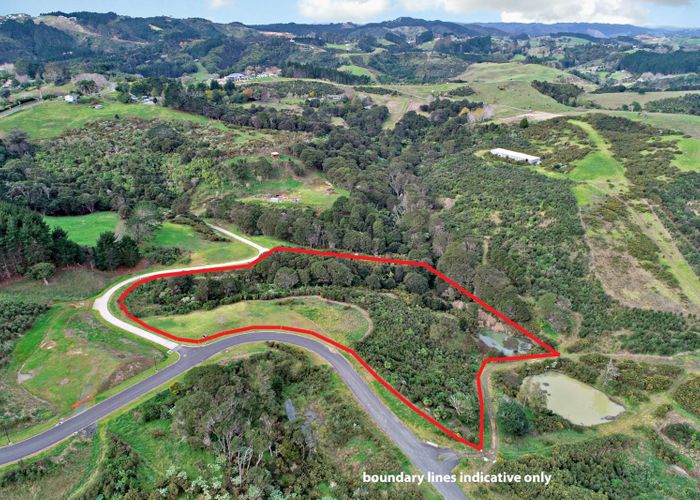  at 22 Puketiro Road, Whitford, Howick