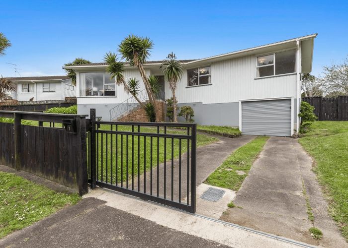  at 1 Benmore Place, Manurewa, Auckland