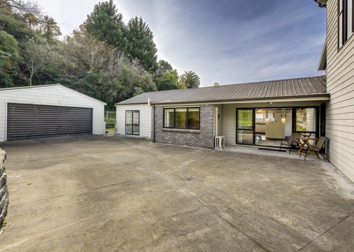  at 9 Alley Place, Taradale, Napier