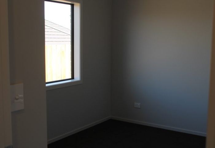  at 2/18 Onukutara Place, Huntington, Hamilton, Waikato