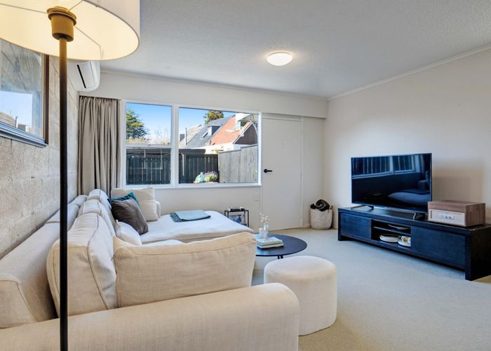  at 11/50 Pilkington Road, Panmure, Auckland City, Auckland