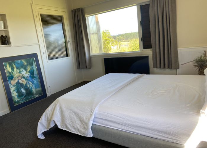  at 137 Redhills Road, Massey, Waitakere City, Auckland