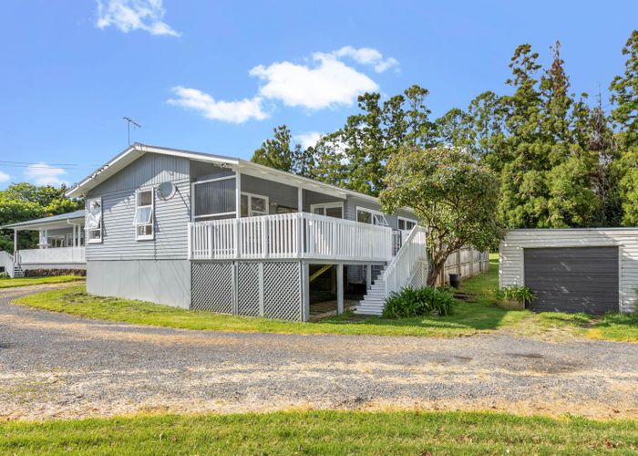  at 456 Waitakere Road, Henderson