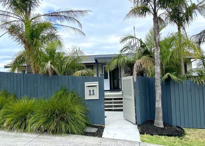  at 11 Sumich Place, West Harbour, Waitakere City, Auckland