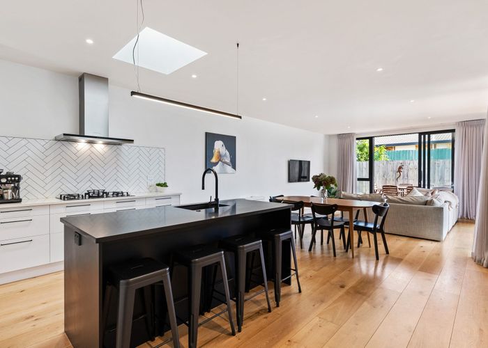  at 442A West Coast Road, Glen Eden, Waitakere City, Auckland