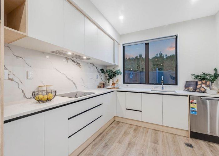  at 102C Celtic Crescent, Ellerslie, Auckland City, Auckland