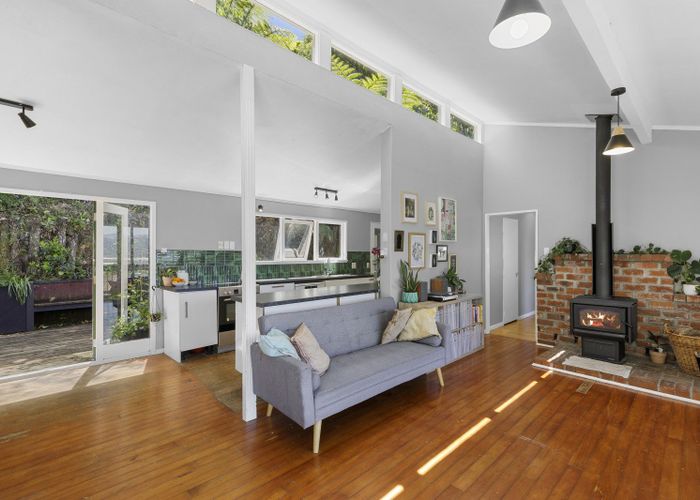  at 89 Mulberry Street, Normandale, Lower Hutt