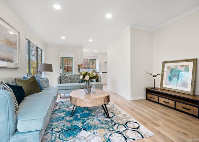  at 34 Amherst Place, Albany, Auckland