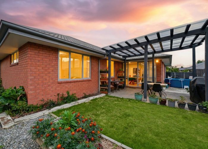  at 8 St Monica Lane, Woolston, Christchurch City, Canterbury