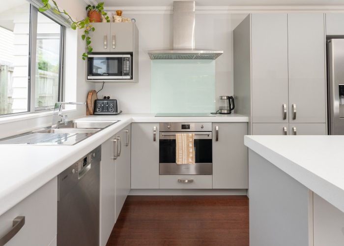  at 15 Belize Grove, Grenada Village, Wellington