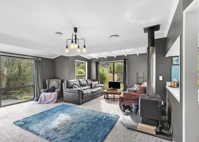  at 2/211 Brook Street, The Brook, Nelson