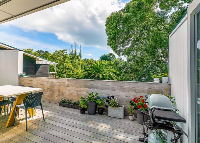  at 1/5 Larchwood Avenue, Westmere, Auckland City, Auckland