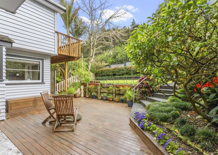  at 40 Huia Road, Titirangi, Auckland