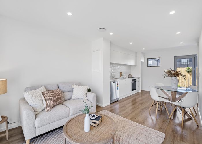  at 2/79 Harrow street, Phillipstown, Christchurch City, Canterbury