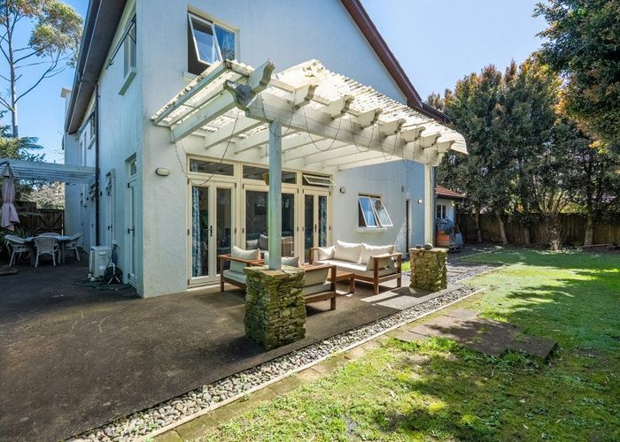  at 37 Kinleith Way, Albany, North Shore City, Auckland