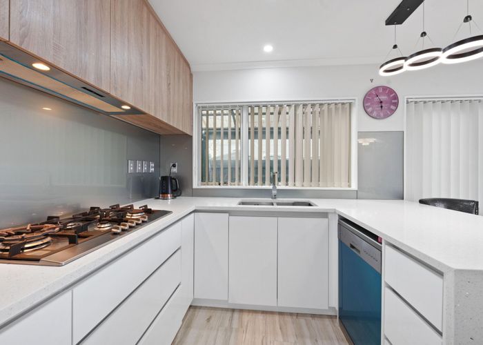  at 34A McInnes Road, Weymouth, Auckland