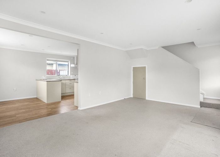  at 122B MARTIN ST, WALLACEVILLE, UPPER HUTT