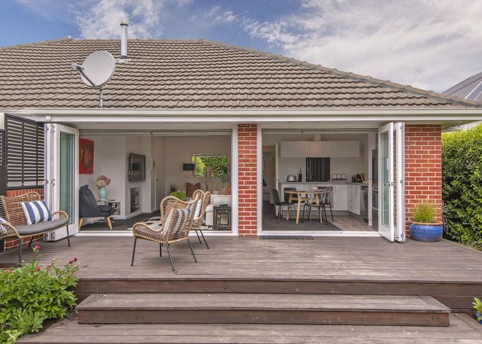 For rent 110 Leinster Road, Merivale, Christchurch City, Canterbury