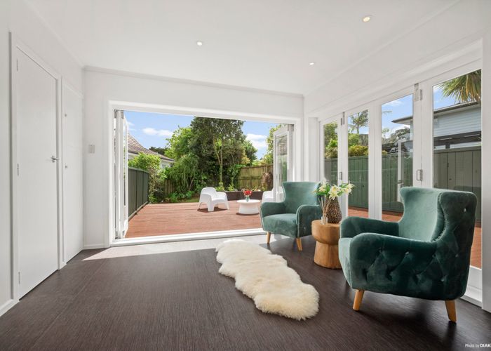  at 49 Holland Road, Hillcrest, North Shore City, Auckland