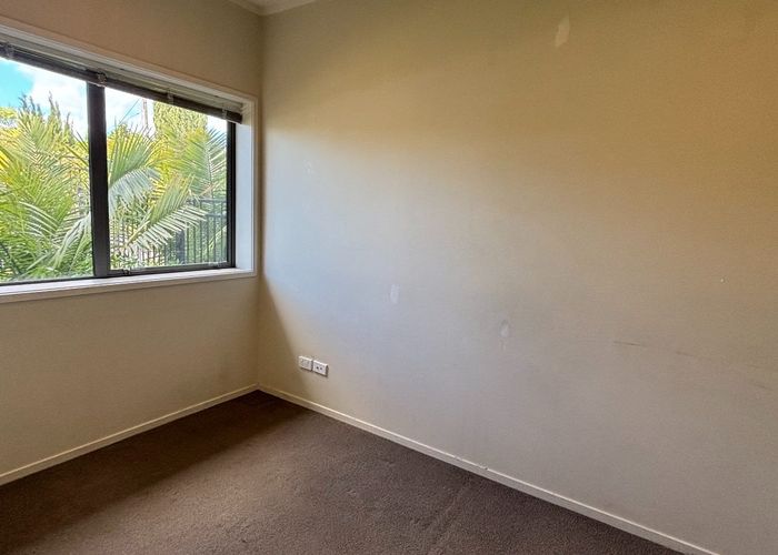  at 5/48 Wharf Road, Te Atatu Peninsula, Waitakere City, Auckland