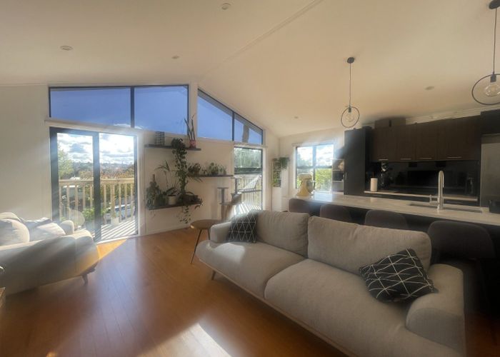  at 17 Kelkirk Street, Kelston, Waitakere City, Auckland