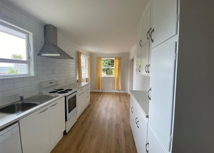 at 163 Edgewater Drive, Pakuranga, Auckland