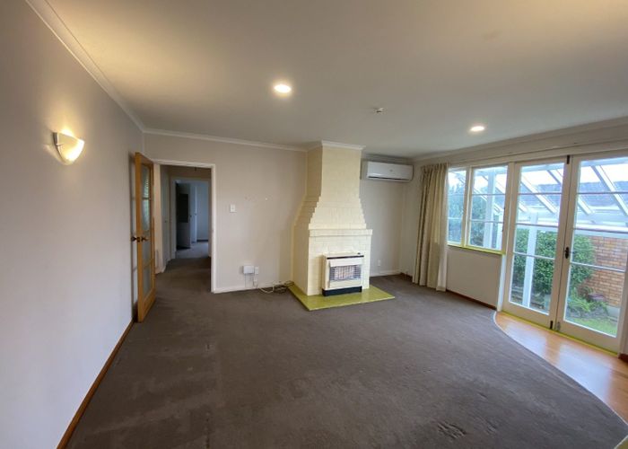  at 1/17 Otakau Road, Milford, North Shore City, Auckland